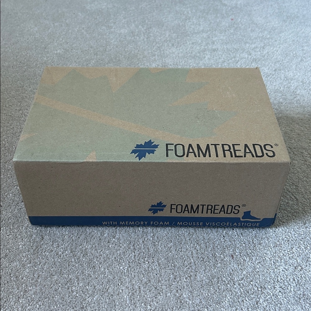 🔥🆕🔥Foamtreads 9.5W Dark Blue Quilted Slip-Ons - Picture 7 of 7